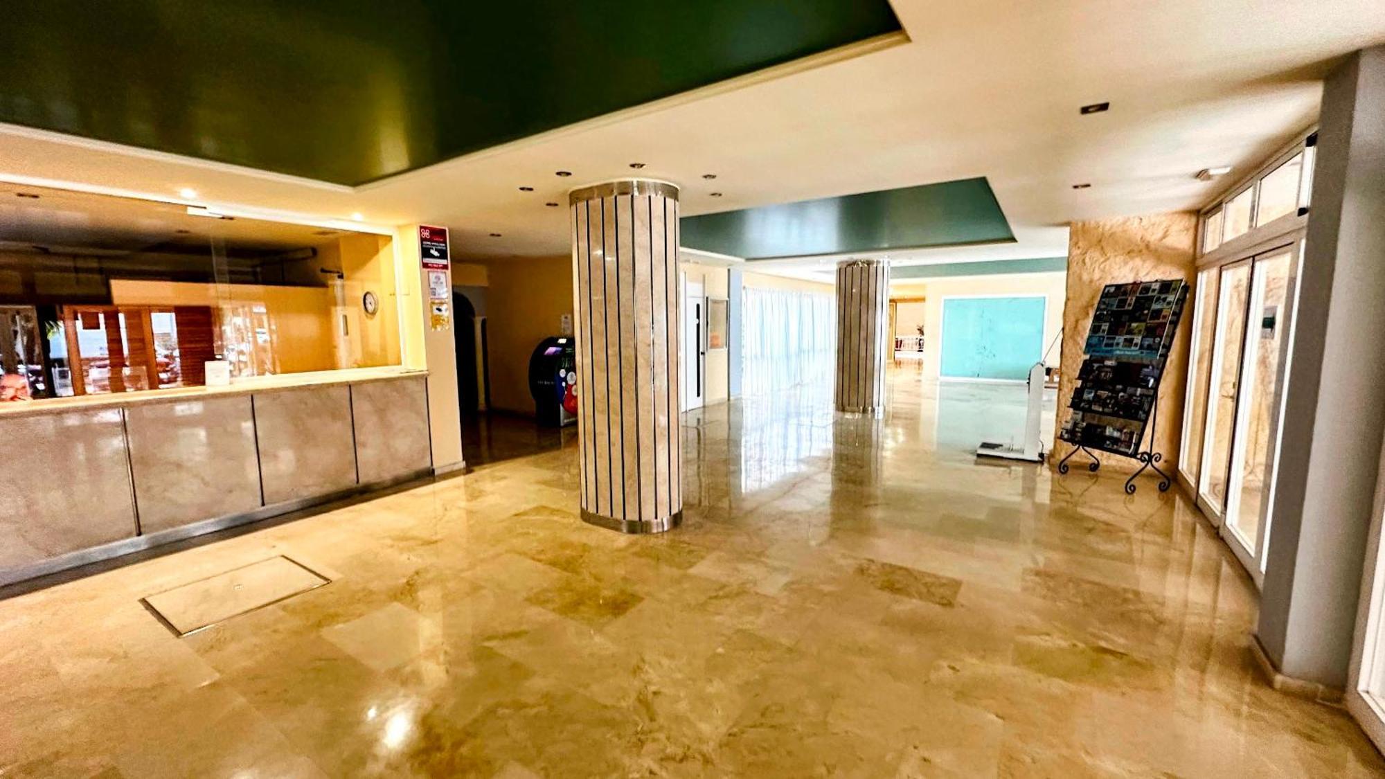 Estudio Francisco Agata Benalmádena Extérieur photo