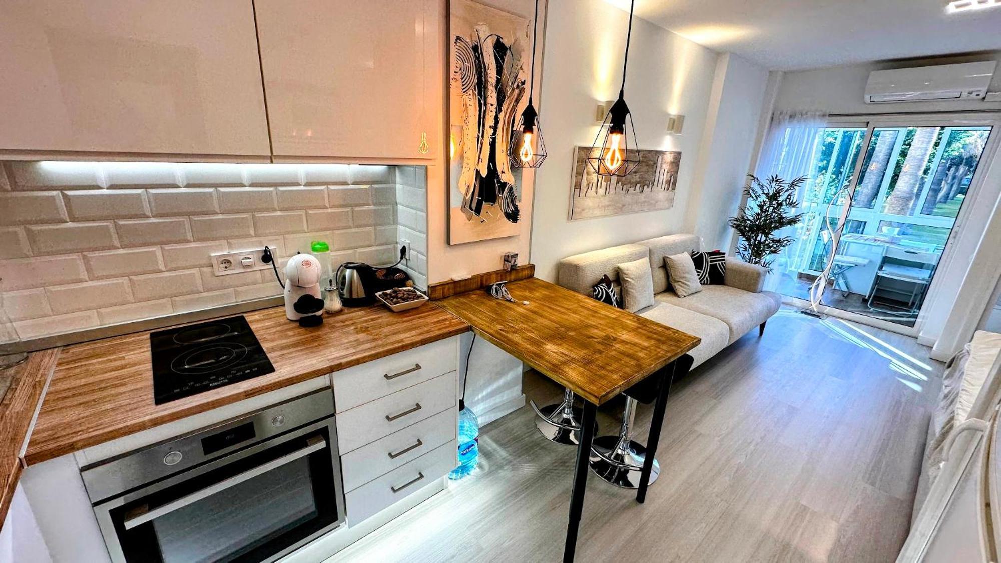 Estudio Francisco Agata Benalmádena Extérieur photo